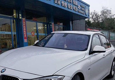 汽车玻璃怎么维护？